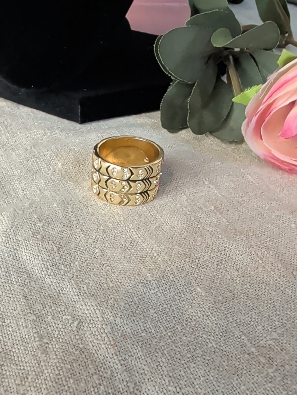 House of Harlow 1960 Gold Tone Rhinestone Statement Ring Boho Luxe Tribal Chic
